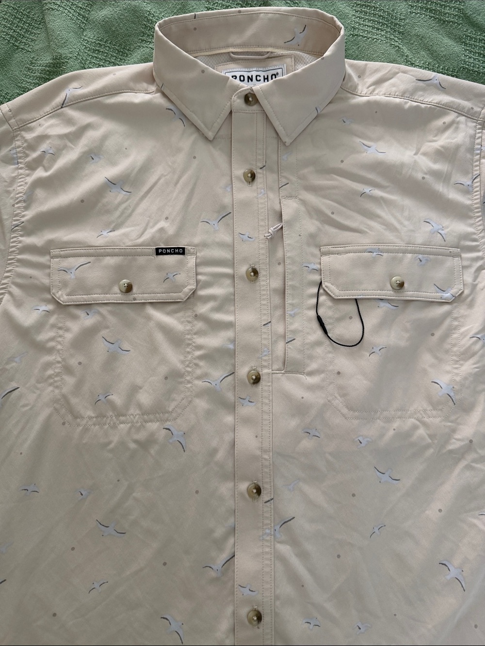NWOT Poncho Beige Seagull Print Casual Button-Down Shirt